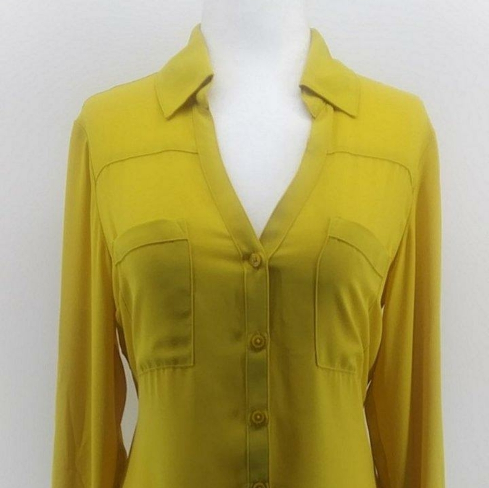 Express maze yellow button up blouse size S/P